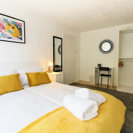 Airport Way - Cosy 2 Bed Apartment Near The M1 Luton  Exterior photo